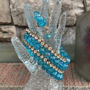 Vintage Y2K Turquoise Dangle Faceted Beads Clear Rhinestone Coil Wrap Bracelet